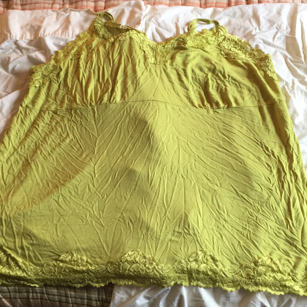 Lace trim cami